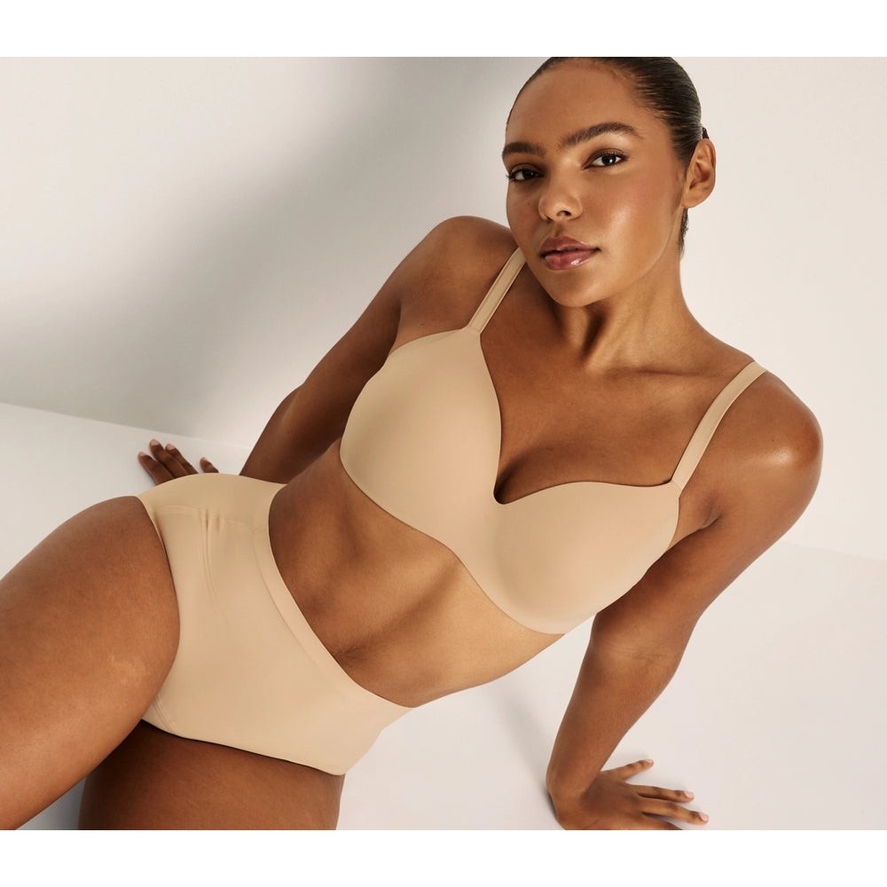 Knix Evolution Wireless Bra Nude Beige Seamless Unpadded EVBRA101 Size 6+